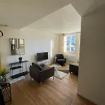 T2 Bis Cosy Proche Gare Apartmán *