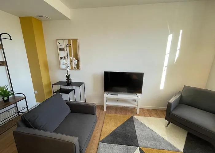 T2 Bis Cosy Proche Gare Lurdy