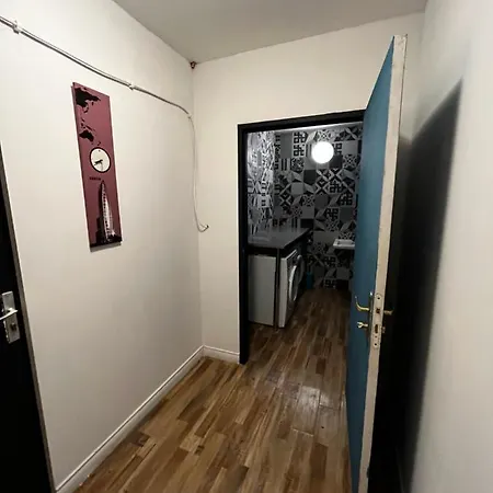 T2 Bis Cosy Proche Gare لورد